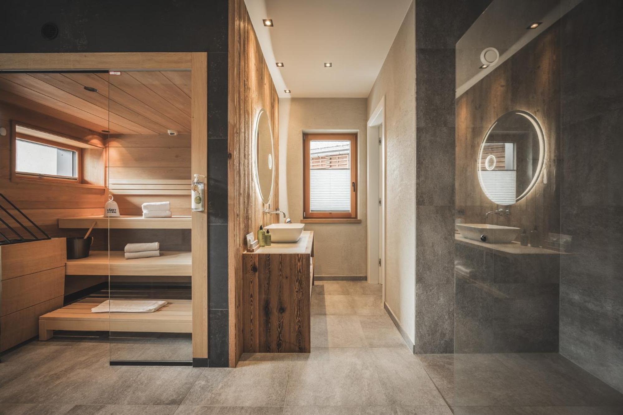 Boutique Hotel Und Chalets Bergwiesenglueck 湖城 外观 照片