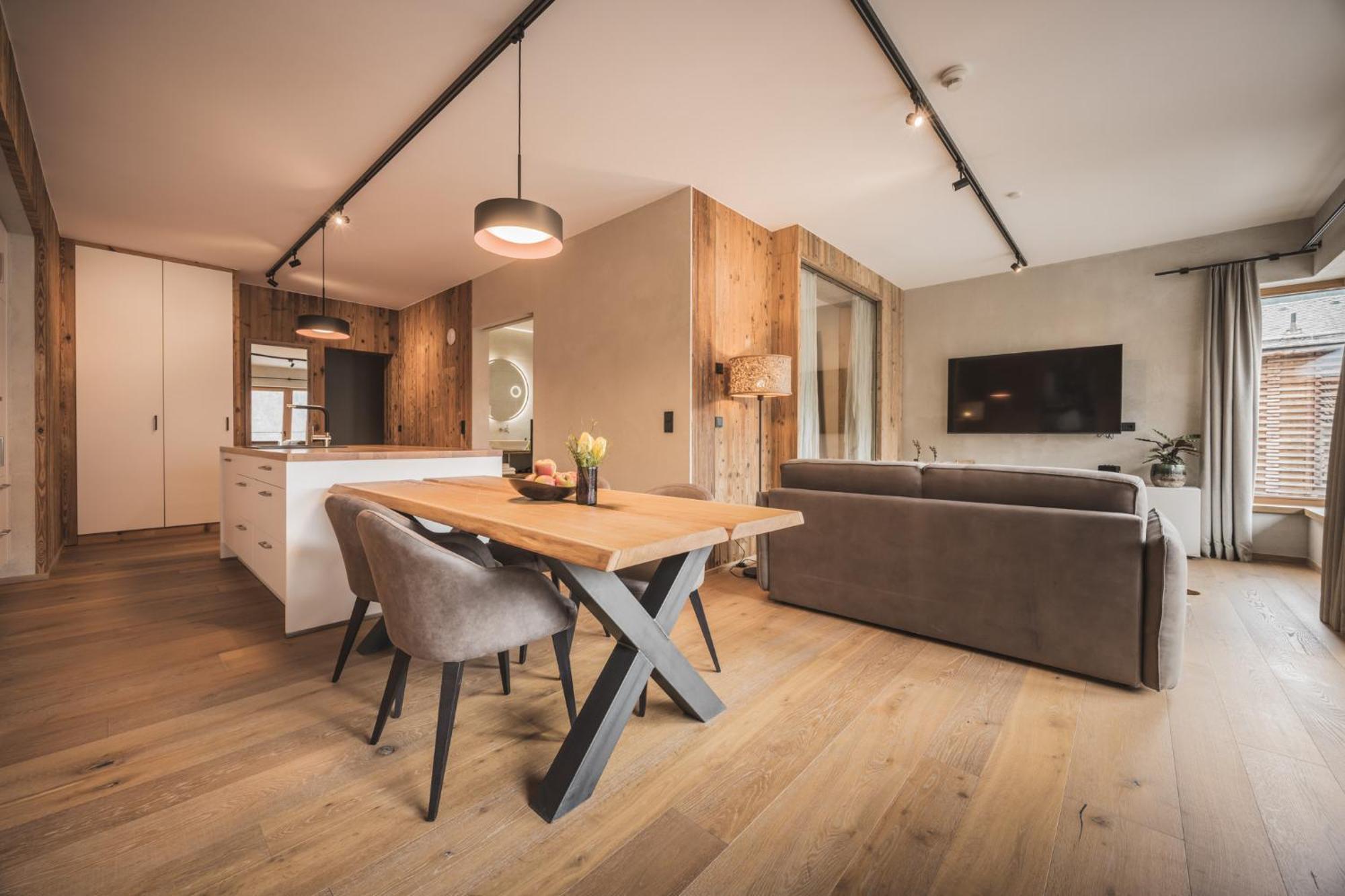 Boutique Hotel Und Chalets Bergwiesenglueck 湖城 外观 照片